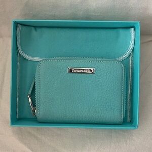 Tiffany & Co. Tiffany Blue Pebbled Leather Zip Wallet